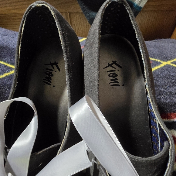 Fioni platform shoes - Picture 3 of 8